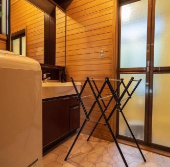 Tsurumi Apartment | Zen House - 1棟貸し 76m2 羽田と横浜へ好アクセス -