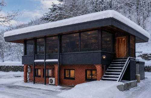 Happo Apartment | Jaune Chalet