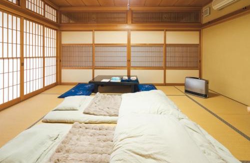 Uonuma Bed & Breakfast | 魚沼ヒミツ基地