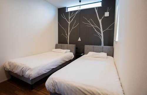 Hakodate Villa | Shiro