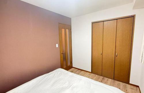 Iriya Apartment | 温度調整機能付き2階駅4分エレベータ有