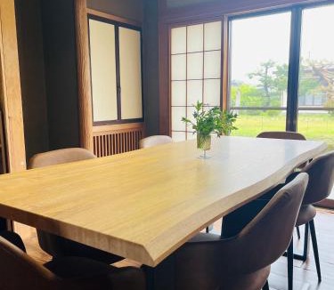 Asahi-machi House | ゲストハウスさちさんち