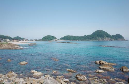 Toyooka House | Book & Guesthouse Hitotomaru