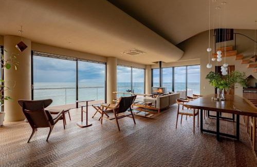 Sumoto House | TORIKKA Stay -ビーチに建つ貸別荘-