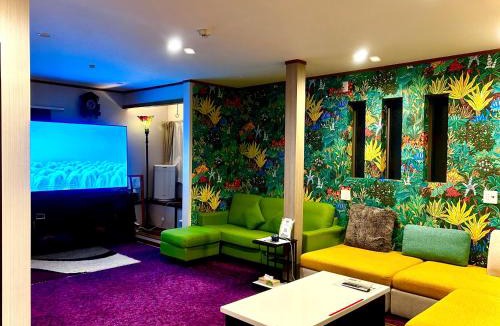 Kisarazu House | Private House Relax Inn Walking Distance to Costco Outlet Free Parking 4 Cars BBQ 広い一棟貸しRelax Inn 最大14名ok 4寝室2リビング広くてお得13名様まで1人1台ずつの寝具なので気楽ですアウトレット徒歩圏一軒家まるまる貸し切り車4台無料
