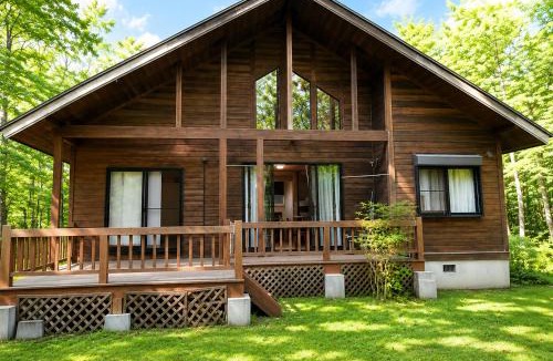 Tsumagoi House | 北軽井沢 SPAHA Karuizawa Forest Resort Villa YB1