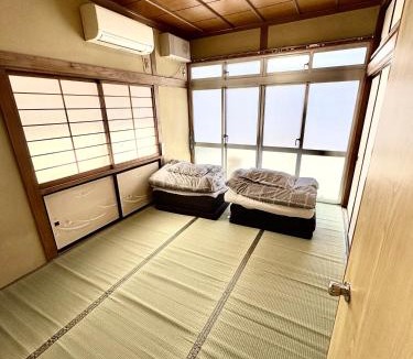 Isinomaki House | 灯ゲストハウス石巻