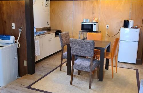 Hachiman-cho Apartment | やなかの大助 Yanaka no Taisuke
