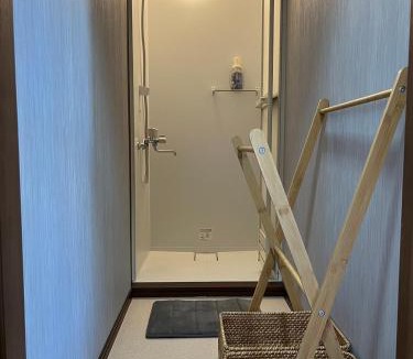 Ono House | 二食付き最高ランクの飛騨牛と地元野菜の炭火焼きディナーそしてプライベート檜風呂を体験できる個室古民家Resort Villaゲストハウスつぐや