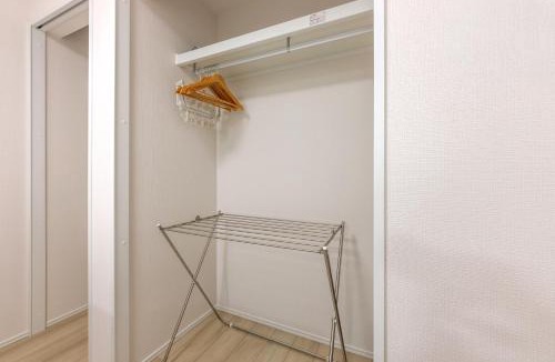 Nishi Ward Apartment | Anecis笠取町1