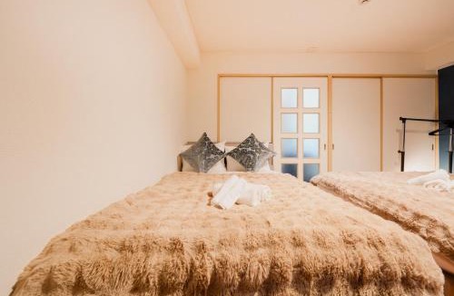 Nagawa Apartment | Heart of Osaka 10 Min Walk to Dotonbori & Shinsaibashi