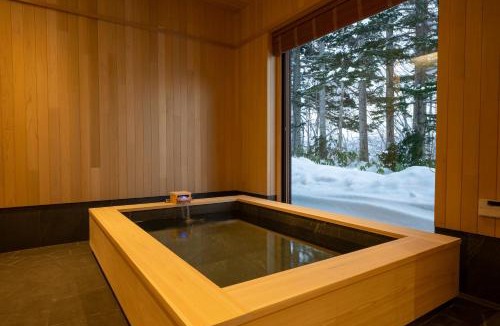 Toyako Ski Chalet | Kogetsu To 湖月燈