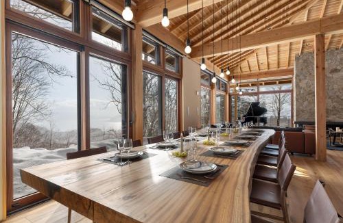 Toyako Ski Chalet | Kogetsu To 湖月燈