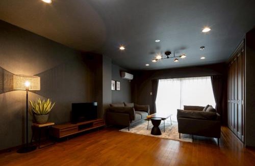 Naka Ward Apartment | trive osu 2 大須観音駅1分 名古屋カルチャーを感じるスマートデザインホテル