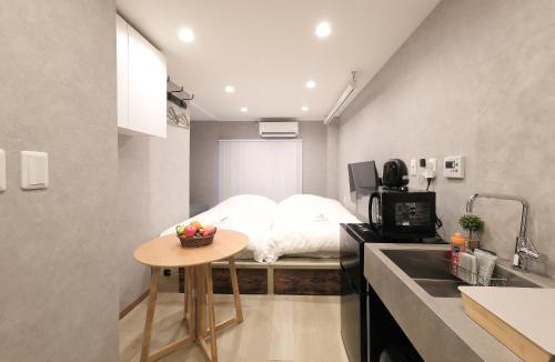 Nerima Apartment | Oizumigakuen House