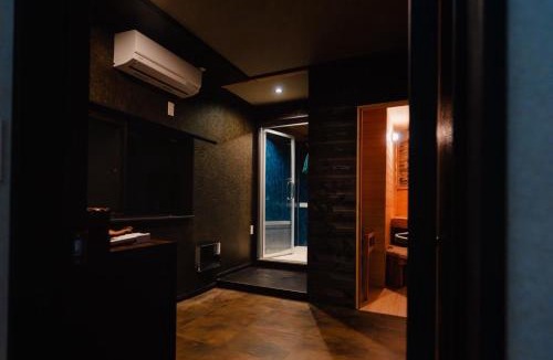 Urawa Ward Villa | -東京 上野 秋葉原 直通-Private SAUNA&外気浴-北浦和1分-MAX5名-平日連泊割引