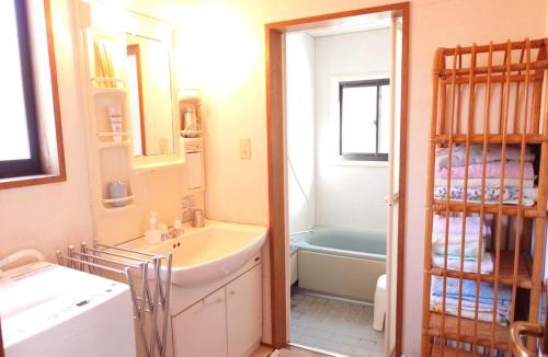 Togakushi Bed & Breakfast | 戸隠の自然に佇む 小さな一棟貸しコテージ Private Tiny Cottage in the Nature of Togakushi Breath in Earth