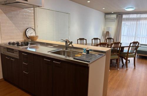 Higashishinkoiwa Apartment | Kenichi Retreat