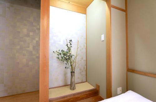 Shikitsuhigashi Apartment | Racine Namba - Vacation STAY 15429