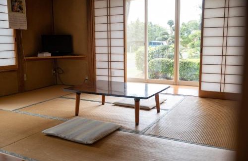 Hitachinaka Bed & Breakfast | Mansyuya