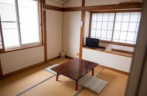 Hitachinaka Bed & Breakfast | Mansyuya