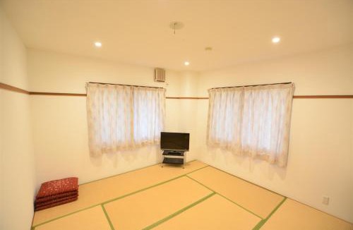 Yuzawa Hotel | Kagura Mitsumata Cottage