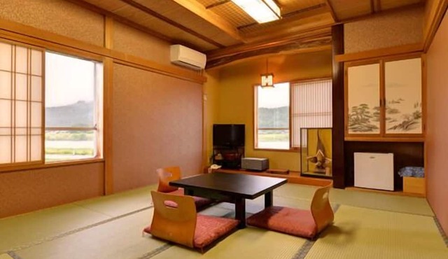 Takase Onsen Hanamichiru Yado New Manriki