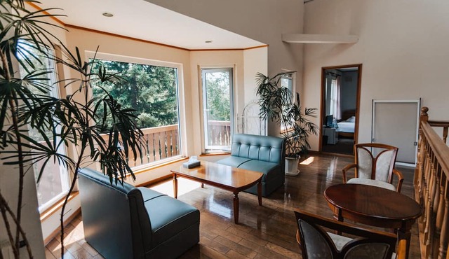 The Niseko Ski Lodge - Higashiyama