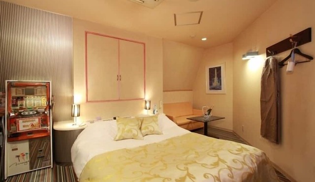 HOTEL WILL GATE
