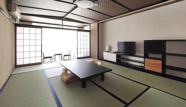 Tokiwa Hotel