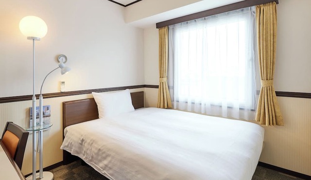 Toyoko Inn Kenkyu-gakuen Ekimae