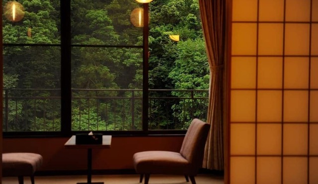 Yamanaka Onsen Shirasagiyu Tawaraya