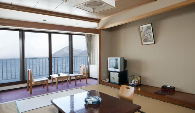 Toyako Onsen Hokkai Hotel