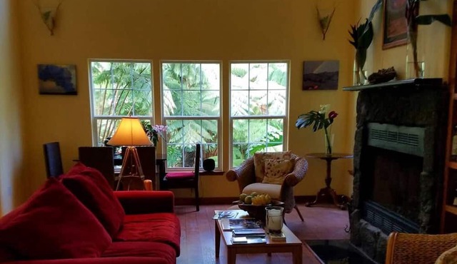 B&B: Royal Orchid Suite mins from Volcanoes National Park in Volcano