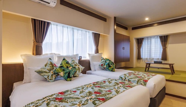 Aquaresort In Chatan