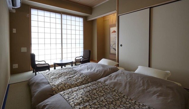 4F | Riverside Suite Near Kyoto Sta. | Wood Bath | Family & Small Group welcome