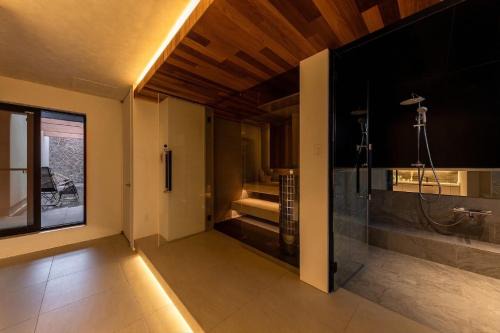 N25House