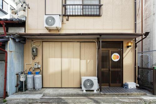 5 minutes on foot from the station, 20 minutes by train to Nagoya station, and it is a detached house, so families can use it with peace of mind!