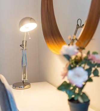 Chic 1BR with Balcony in Gothenburg - Prime Location in Gothenburg