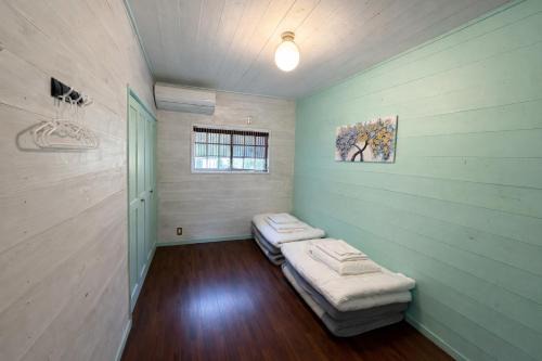 OceanWood Villa 220平米 一棟貸し別荘 最大20名 吉佐美大浜徒歩12分 温水ジャグジー BBQ ペット可