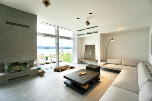 SANSUI - Lakeside Villa